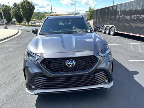 2024 Toyota Highlander XSE