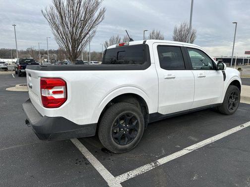 2023 Ford Maverick Lariat