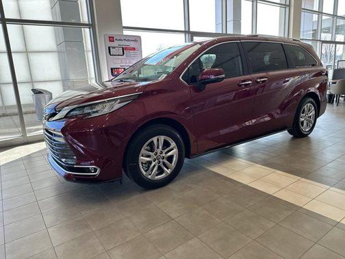 2026 Toyota Sienna Limited