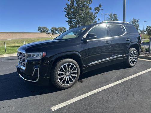 2021 GMC Acadia Denali