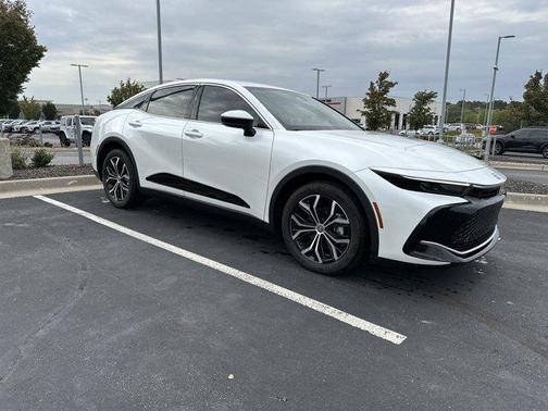 2023 Toyota Crown XLE