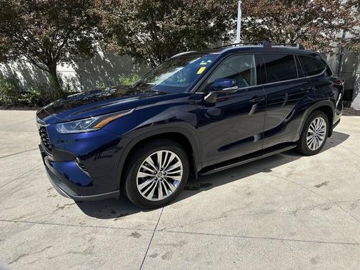 Blueprint 2025 Toyota Highlander Platinum