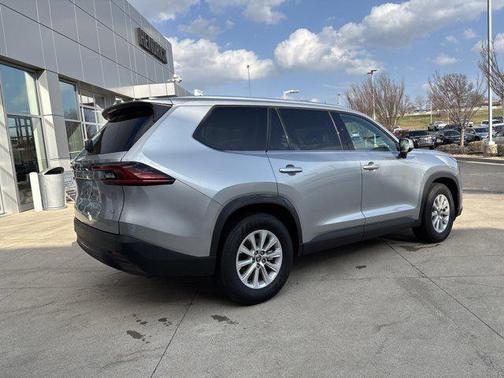 Celestial Silver Metallic 2025 Toyota Grand Highlander XLE