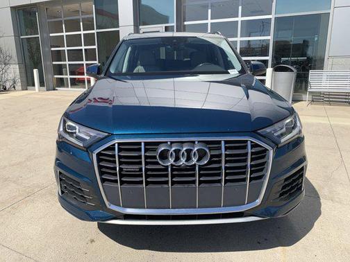 2022 Audi Q7 55 Premium