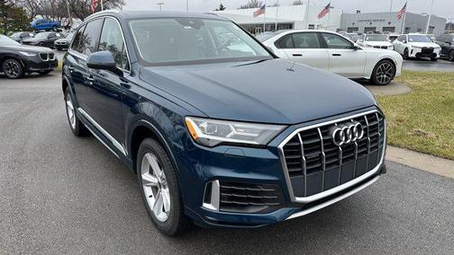 2022 Audi Q7 55 Premium
