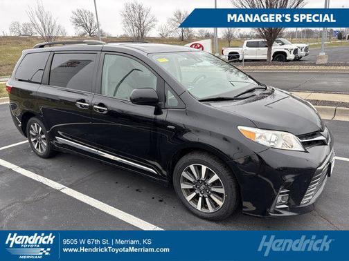 2018 Toyota Sienna XLE Premium