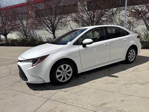 Ice Cap 2023 Toyota Corolla LE