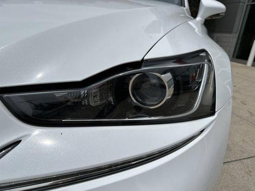 2018 Lexus IS 350 Base