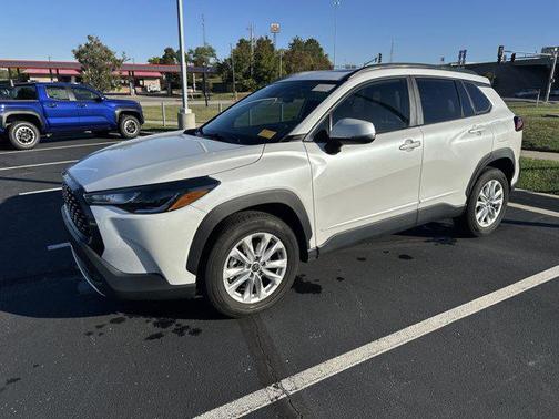 2022 Toyota Corolla Cross LE