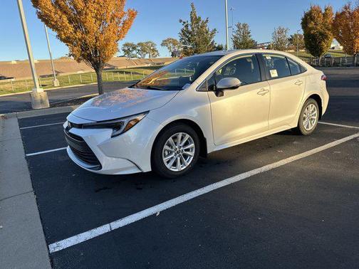 2026 Toyota Corolla Hybrid XLE