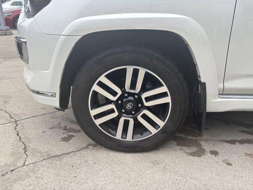 Blizzard Pearl 2022 Toyota 4Runner Limited