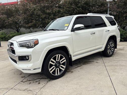 Blizzard Pearl 2022 Toyota 4Runner Limited