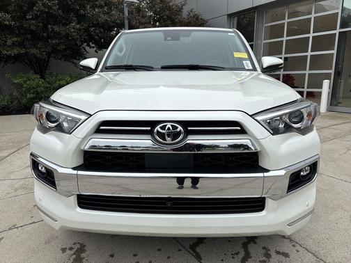 Blizzard Pearl 2022 Toyota 4Runner Limited