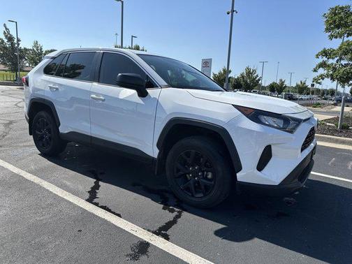 2022 Toyota RAV4 LE