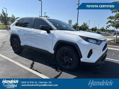 2022 Toyota RAV4 LE