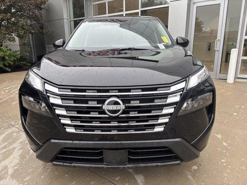 Super Black 2026 Nissan Rogue SV