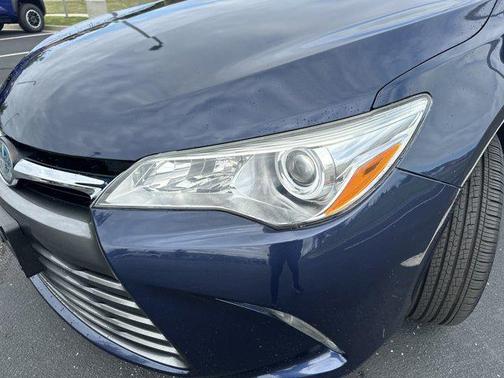 2017 Toyota Camry Hybrid XLE