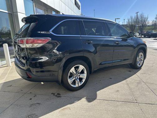 2016 Toyota Highlander Limited Platinum