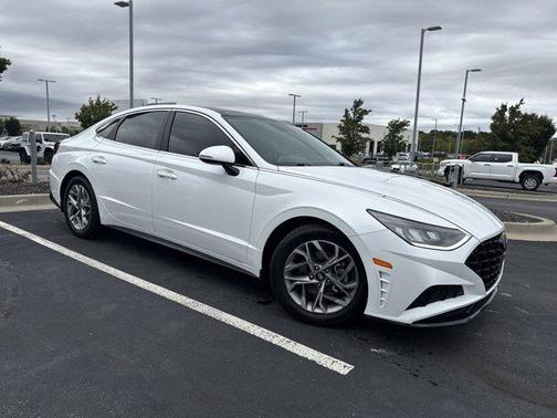 2021 Hyundai SONATA SEL