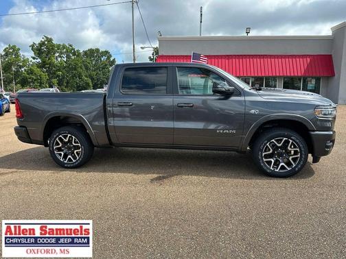 Granite Crystal Metallic Clearcoat 2026 RAM 1500 Laramie