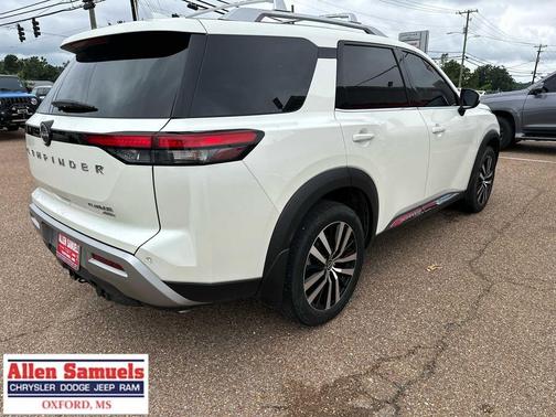 WHITE 2023 Nissan Pathfinder Platinum 4WD