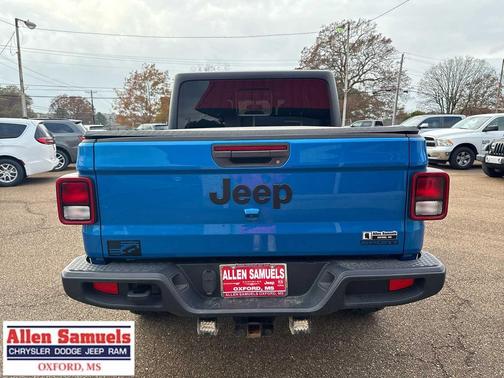 Hydro Blue Pearlcoat 2021 Jeep Gladiator Sport S