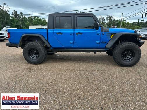 Hydro Blue Pearlcoat 2021 Jeep Gladiator Sport S