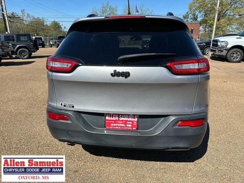 2017 Jeep Cherokee Altitude