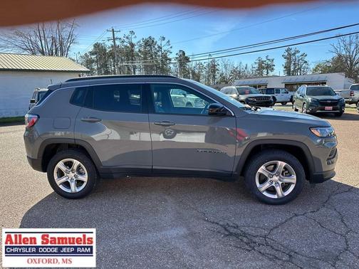 2024 Jeep Compass Latitude