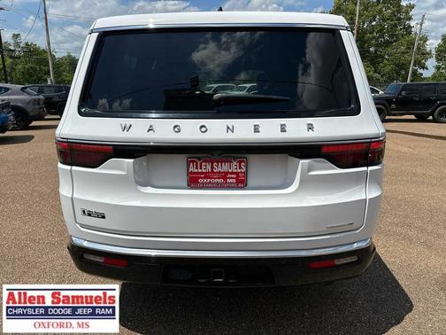 Bright White Clearcoat 2024 Jeep Wagoneer Series II 4x4