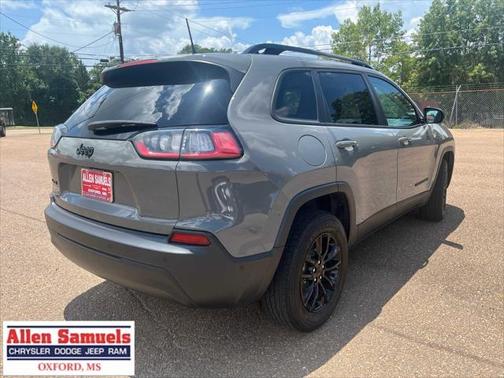 2023 Jeep Cherokee Altitude