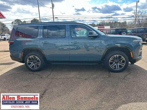 2026 Jeep Grand Wagoneer 4x2