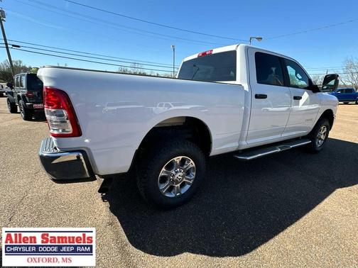 2024 RAM 2500 Big Horn Crew Cab 4x4 6'4' Box