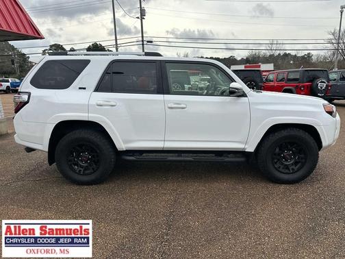 2022 Toyota 4Runner SR5 Premium