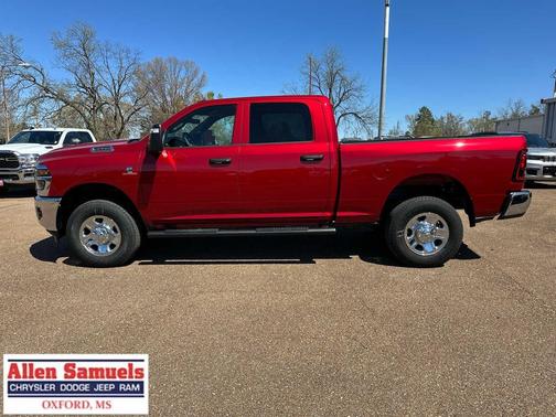 Molten Red Pearlcoat 2026 RAM 2500 Tradesman Crew Cab 4x4 6'4' Box