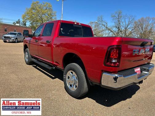 Molten Red Pearlcoat 2026 RAM 2500 Tradesman Crew Cab 4x4 6'4' Box