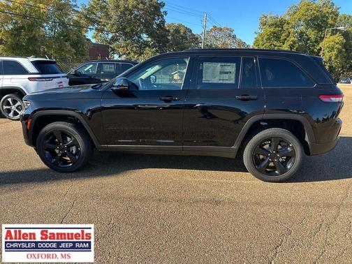 2025 Jeep Grand Cherokee Altitude
