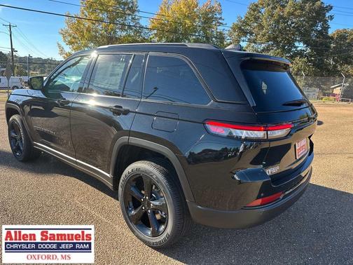 2025 Jeep Grand Cherokee Altitude
