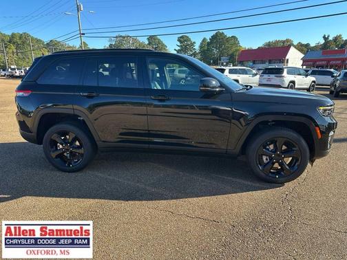 2025 Jeep Grand Cherokee Altitude