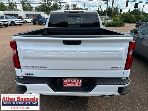 Summit White 2024 Chevrolet Silverado 1500 RST