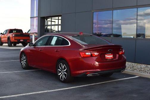 2021 Chevrolet Malibu FWD RS