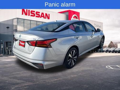 2022 Nissan Altima 2.5 SV