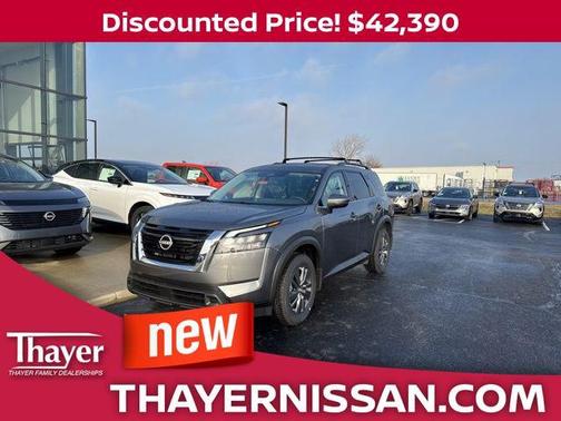 2025 Nissan Pathfinder SV 4WD