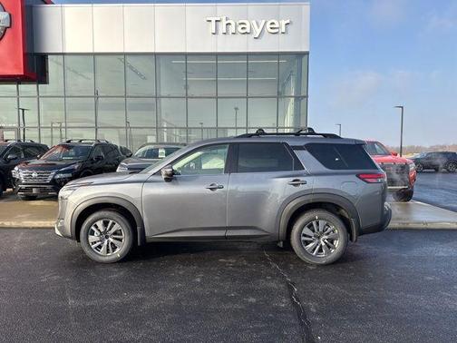 2025 Nissan Pathfinder SV 4WD