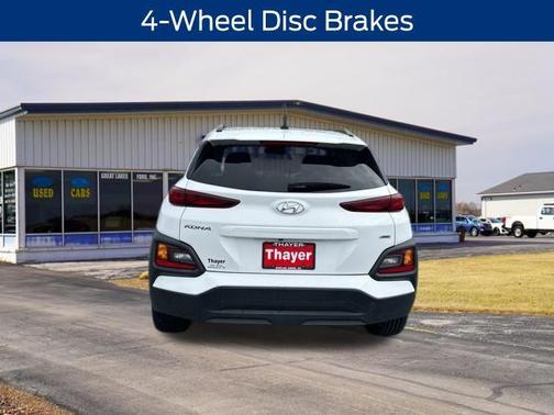 2021 Hyundai KONA SEL