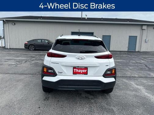 2021 Hyundai KONA SEL