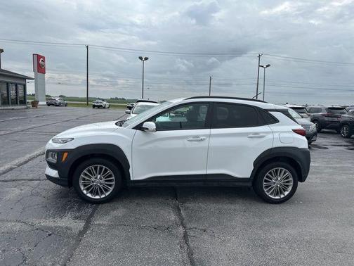 2021 Hyundai KONA SEL