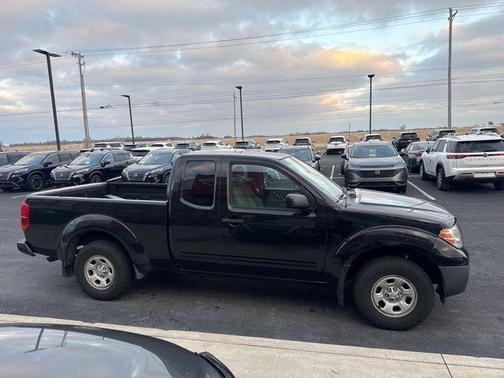 2017 Nissan Frontier S