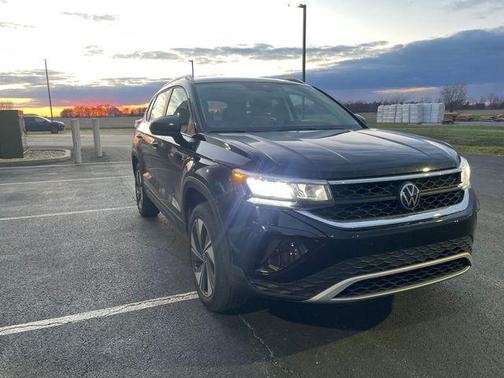 2024 Volkswagen Taos 1.5T SE