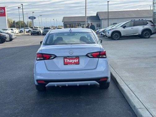 2025 Nissan Versa 1.6 SV